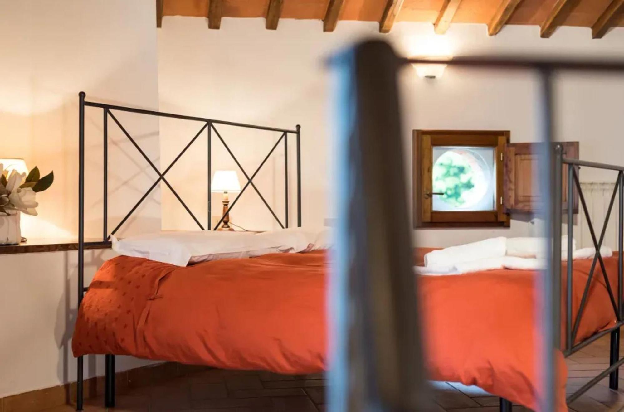 Charming Studio With Shared Pool In Loro Ciuffenna Exterior foto