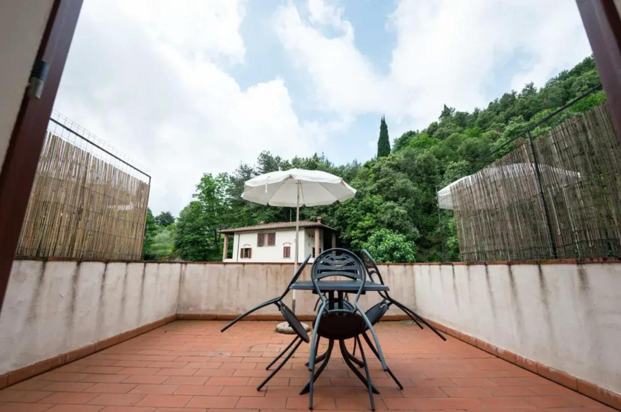 Charming Studio With Shared Pool In Loro Ciuffenna Exterior foto