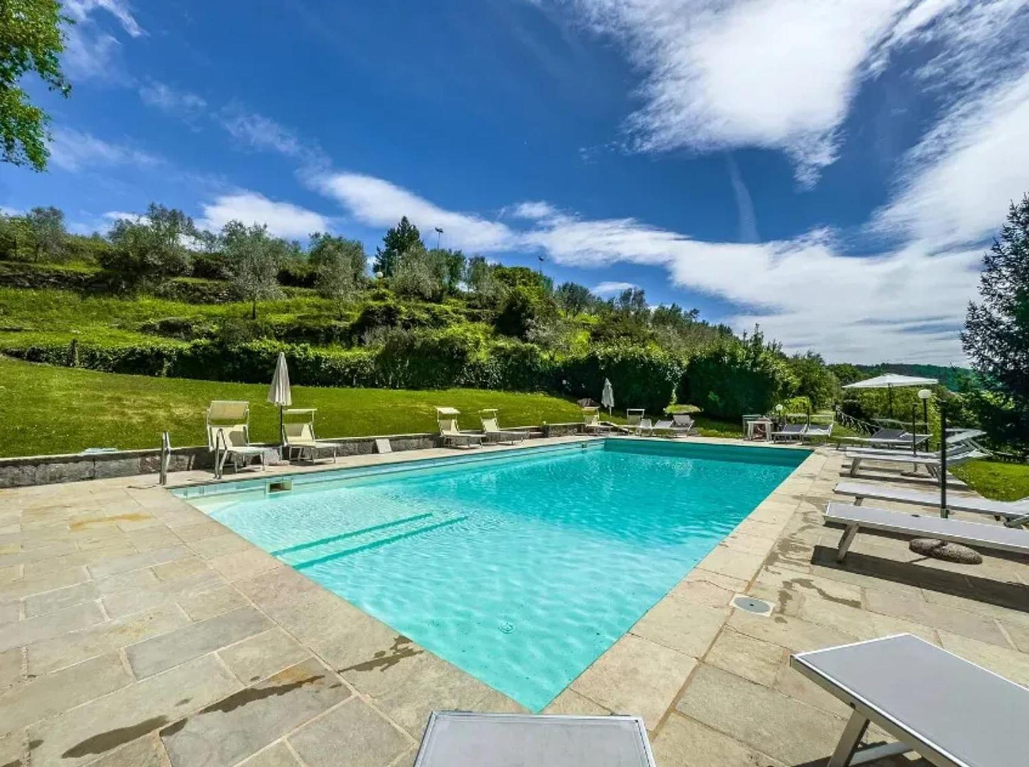 Charming Studio With Shared Pool In Loro Ciuffenna Exterior foto