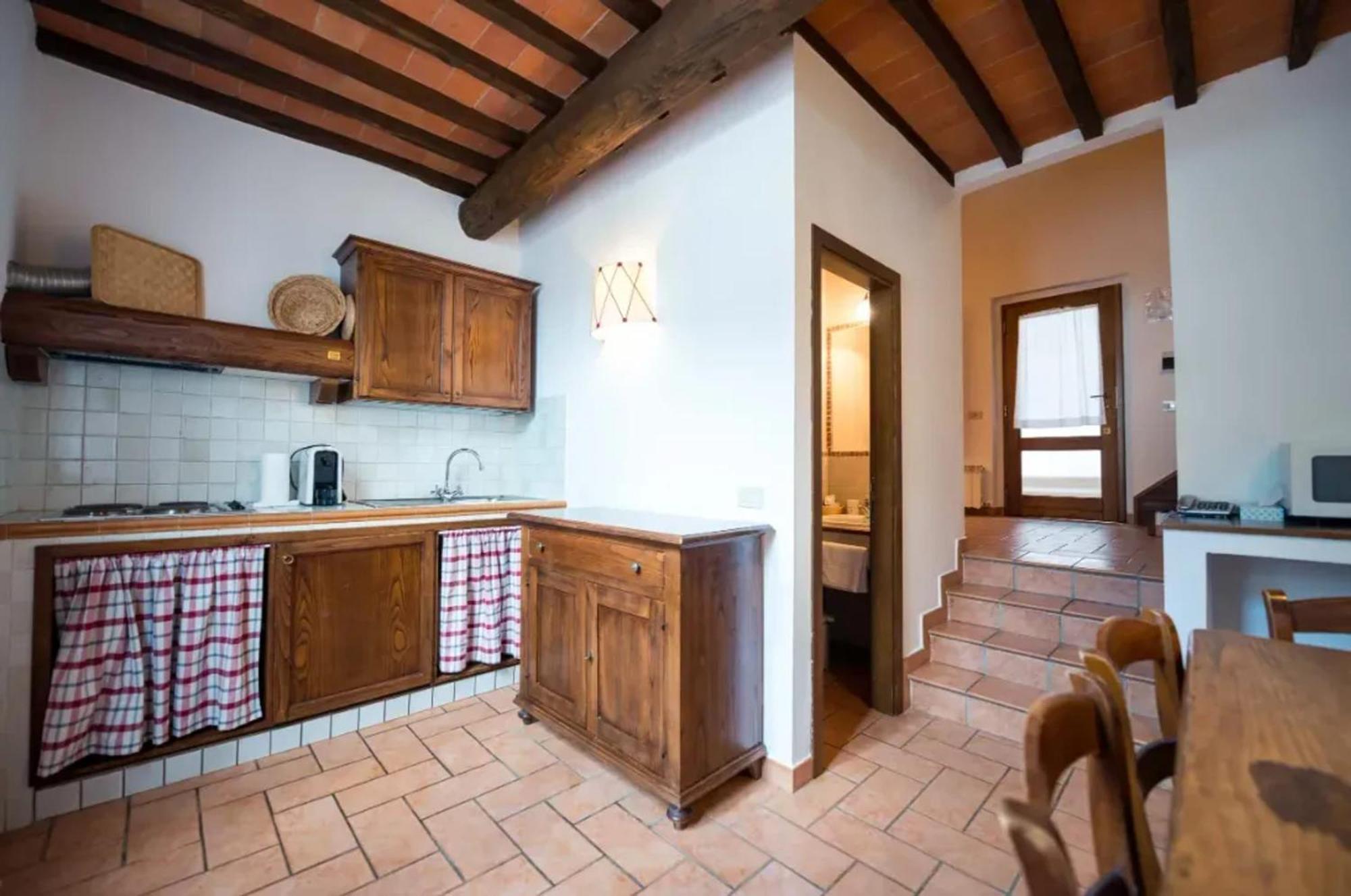 Charming Studio With Shared Pool In Loro Ciuffenna Exterior foto